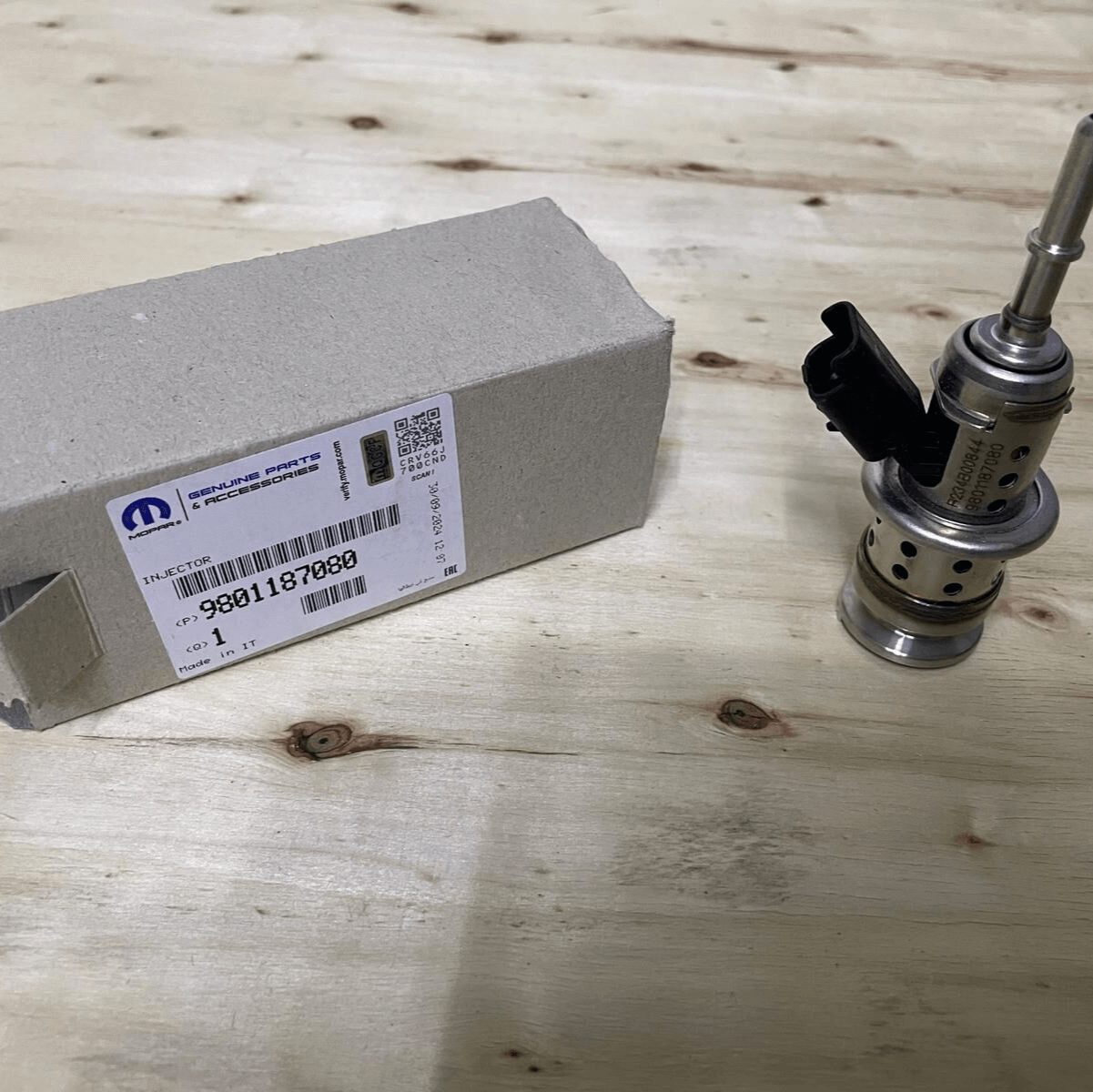 ADBLUE ENJEKTÖRÜ GM (PSA-MOPAR) ORİJİNAL (9801187080) | Citroën: C4 (2009–>) C4 Picasso, C5 (2009–>), C5 Aircross, DS4, DS5, Dispatch/Jumpy, Relay Opel/Vauxhall: Vivaro 2.0 CDTI (DW10 motor) / Peugeot 508-5008 (09-18) 308-3008 (09-20) Boxer (15-23)