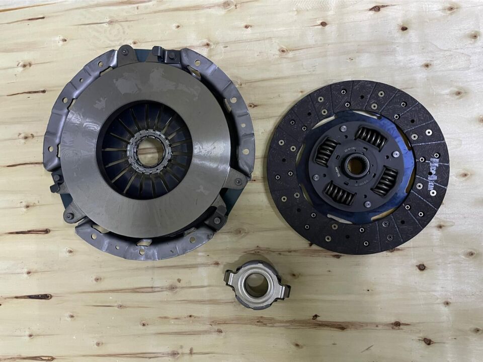 MECARM DEBRİYAJ SETİ (626 1655 60) (06 64 266) (06 66 618) | Opel Monterey (92-98)  3.2 / Opel Vauxhall / Opel Frontera B 3.2 (99-04) / Isuzu Trooper II (UB) Off-Road / Cabrio